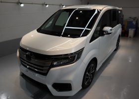 ホンダ　ステップワゴン　ハード研磨＋グロスアーマー施工！！